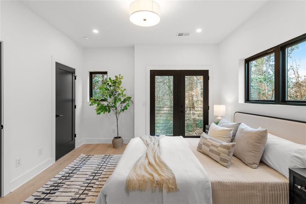 1165 Penny Ln Atlanta, GA 30329