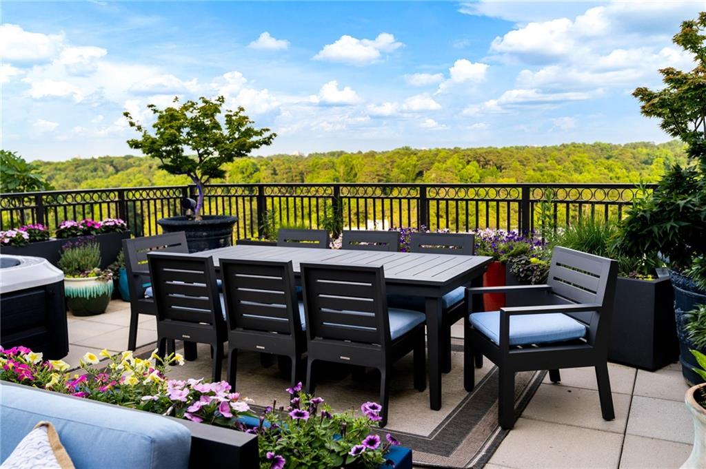 3286 Northside Pkwy #PH2 Atlanta, GA 30327