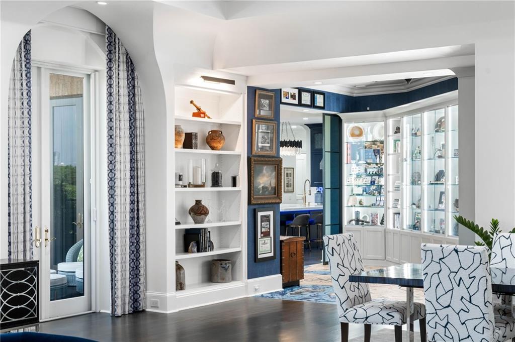 3286 Northside Pkwy #PH2 Atlanta, GA 30327