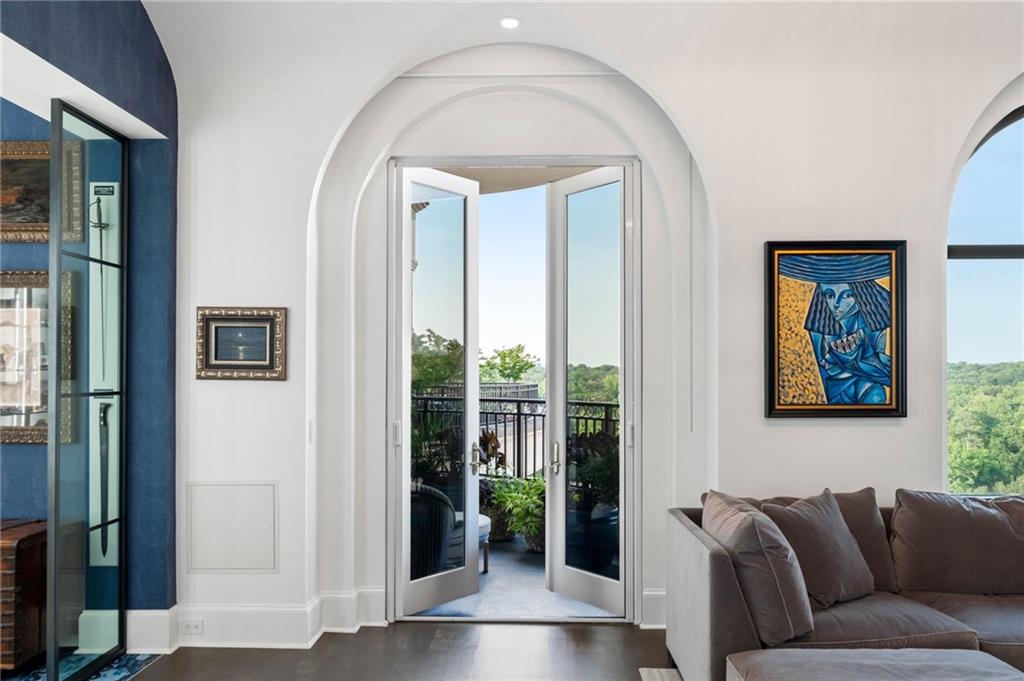 3286 Northside Pkwy #PH2 Atlanta, GA 30327