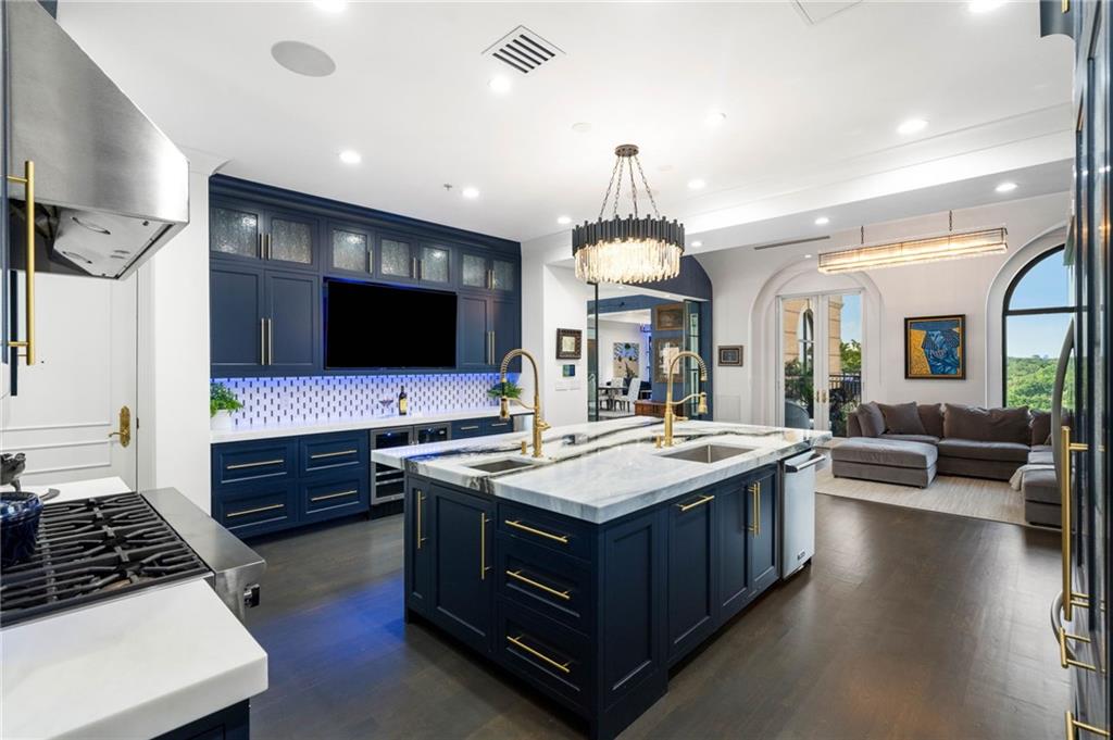 3286 Northside Pkwy #PH2 Atlanta, GA 30327