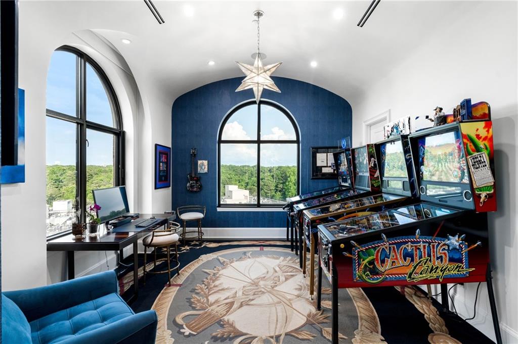 3286 Northside Pkwy #PH2 Atlanta, GA 30327