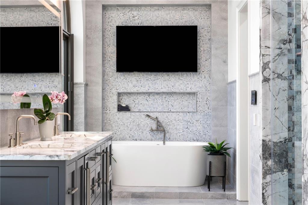 3286 Northside Pkwy #PH2 Atlanta, GA 30327