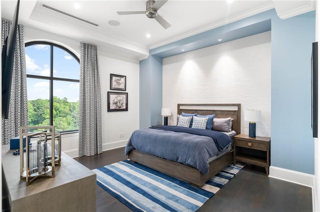 3286 Northside Pkwy #PH2 Atlanta, GA 30327