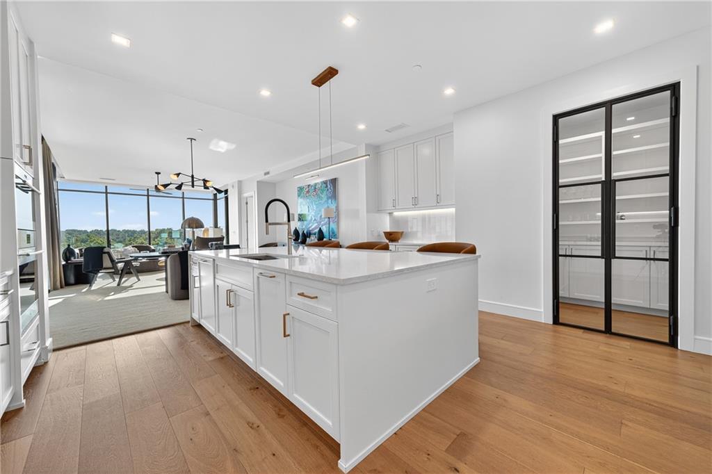 2520 Peachtree Rd #903 Atlanta, GA 30305