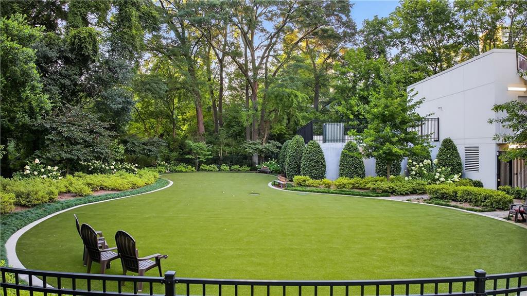 2520 Peachtree Rd #903 Atlanta, GA 30305