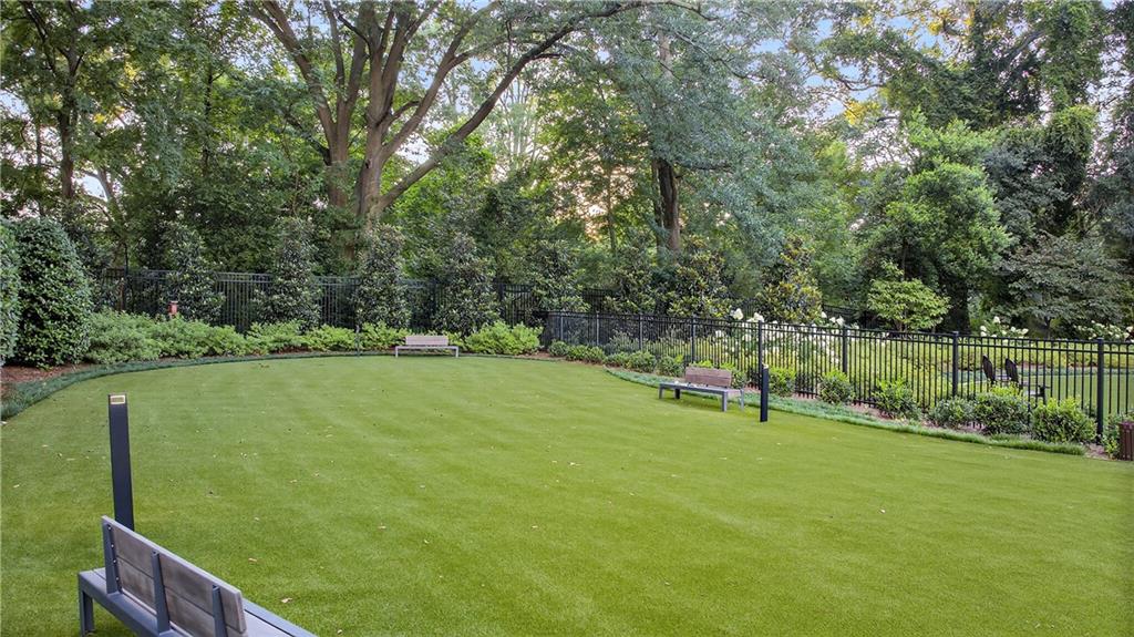 2520 Peachtree Rd #903 Atlanta, GA 30305