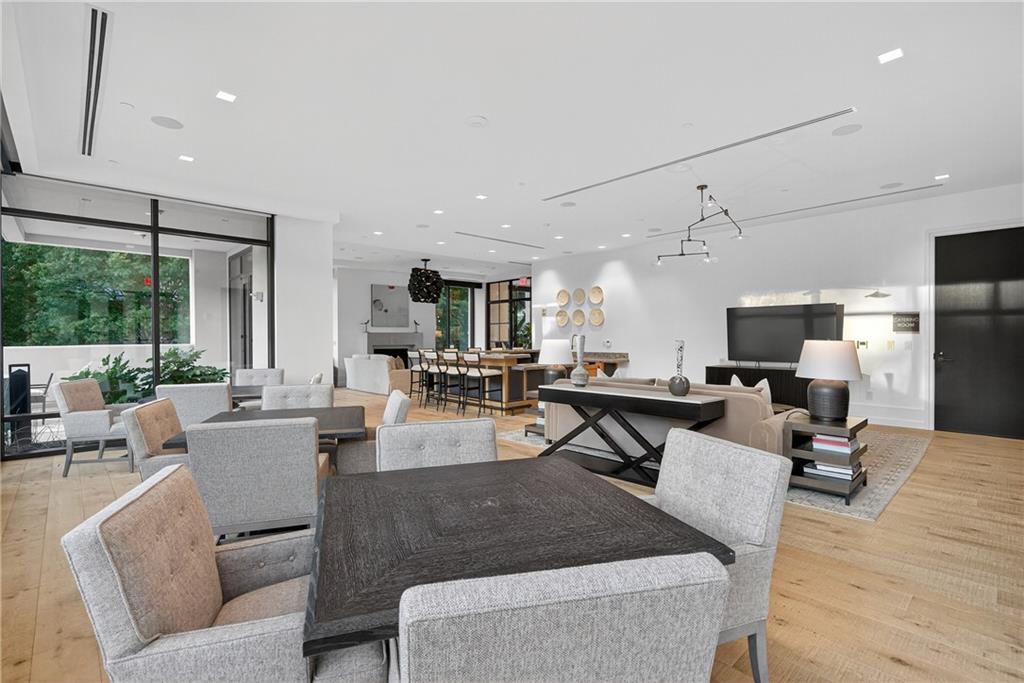 2520 Peachtree Rd #903 Atlanta, GA 30305