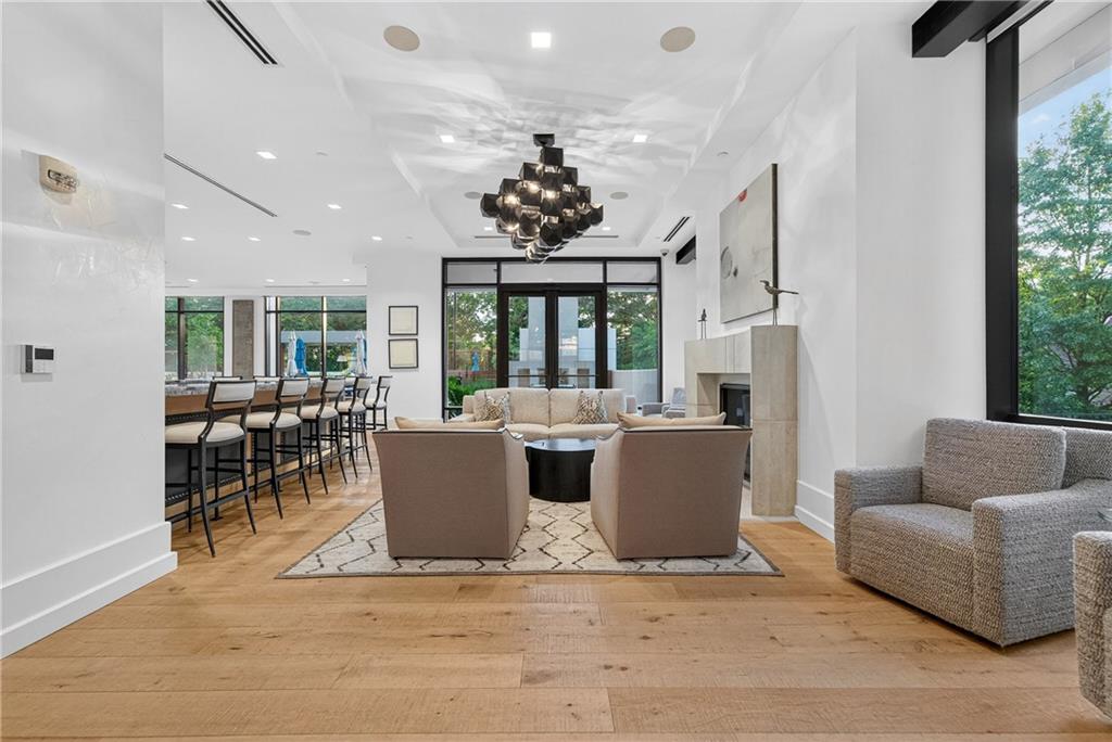 2520 Peachtree Rd #903 Atlanta, GA 30305