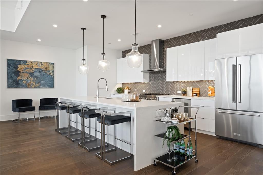 788 W Marietta St #1803 Atlanta, GA 30318