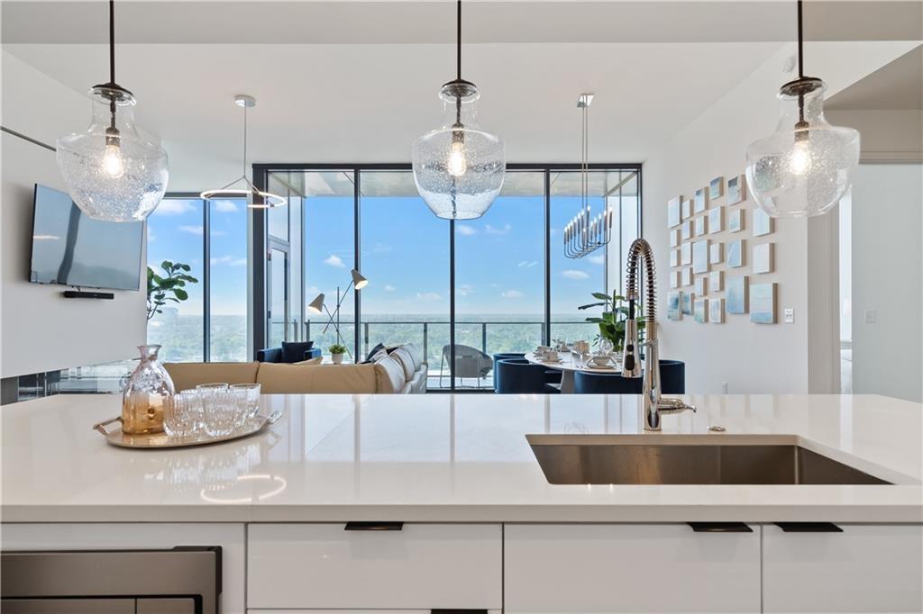 788 W Marietta St #1803 Atlanta, GA 30318