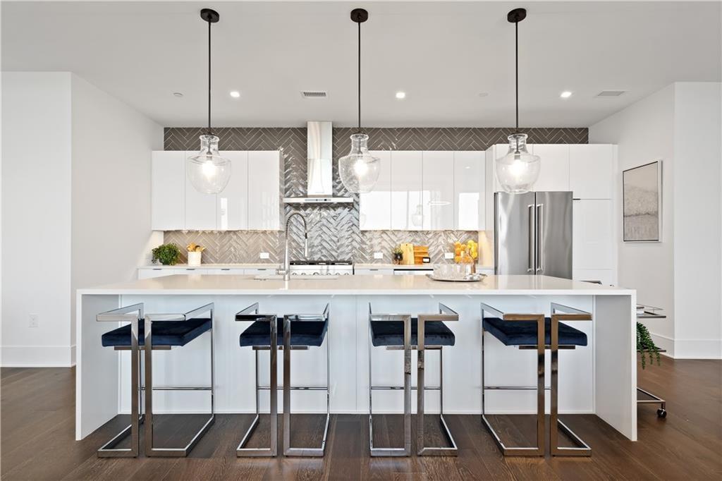 788 W Marietta St #1803 Atlanta, GA 30318