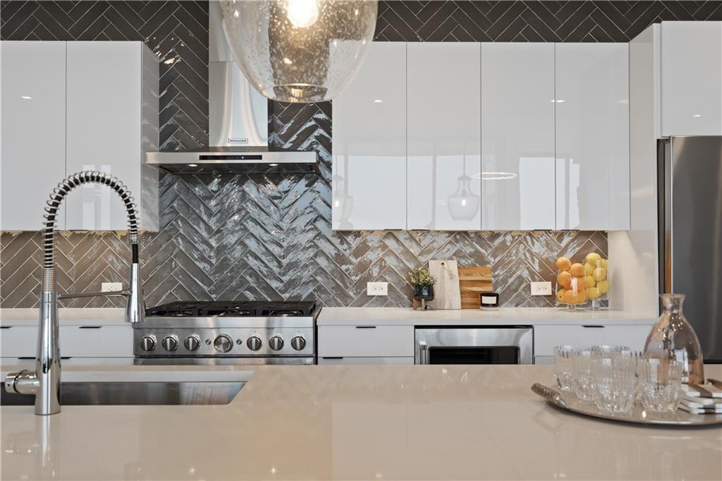 788 W Marietta St #1803 Atlanta, GA 30318