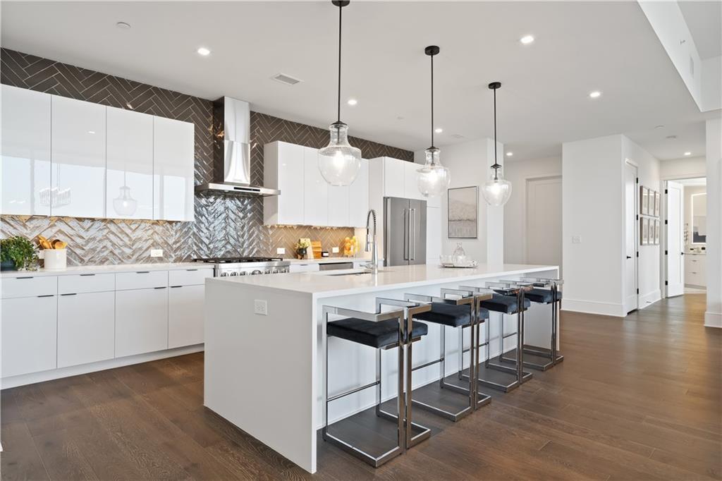 788 W Marietta St #1803 Atlanta, GA 30318