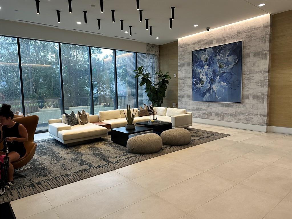 788 W Marietta St #1803 Atlanta, GA 30318