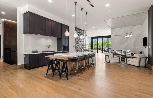 788 W Marietta St #1803 Atlanta, GA 30318