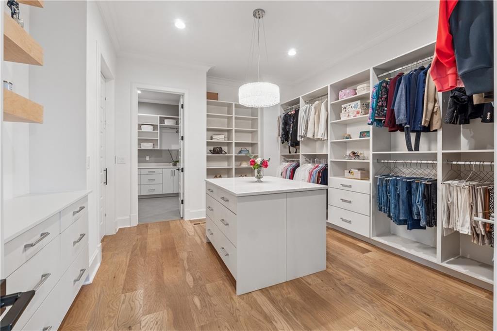 4020 Cottage Park Ct Alpharetta, GA 30004 4020 Cottage Park Ct Alpharetta, GA 30004