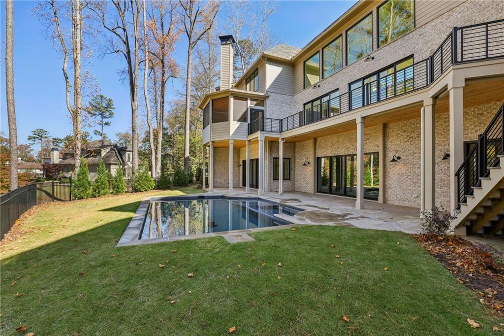 825 Kenry Ct Atlanta, GA 30342