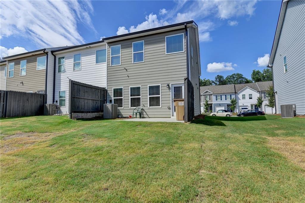 120 Buckingham Ln Hoschton, GA 30548