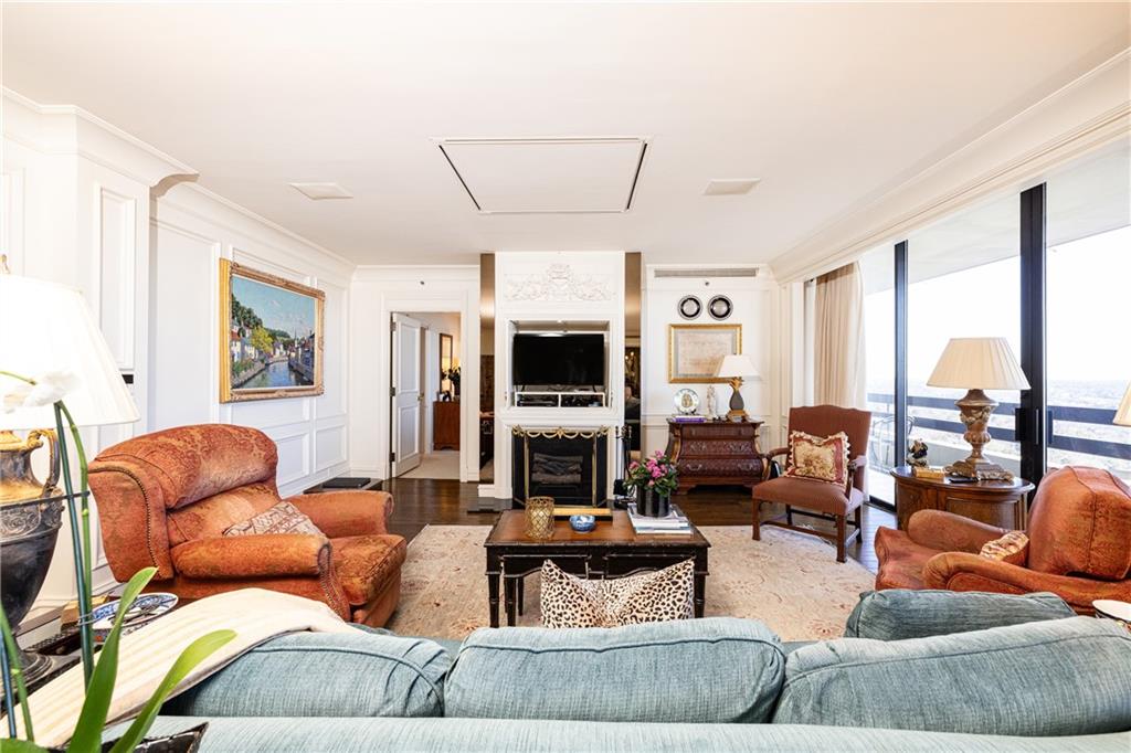 2660 Peachtree Rd #37G Atlanta, GA 30305