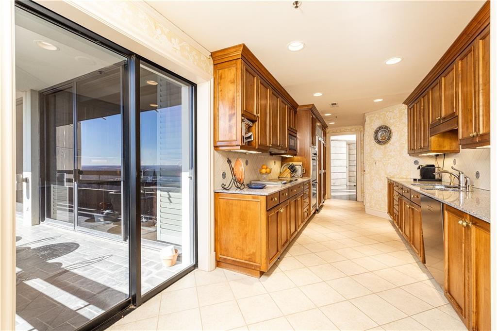 2660 Peachtree Rd #37G Atlanta, GA 30305