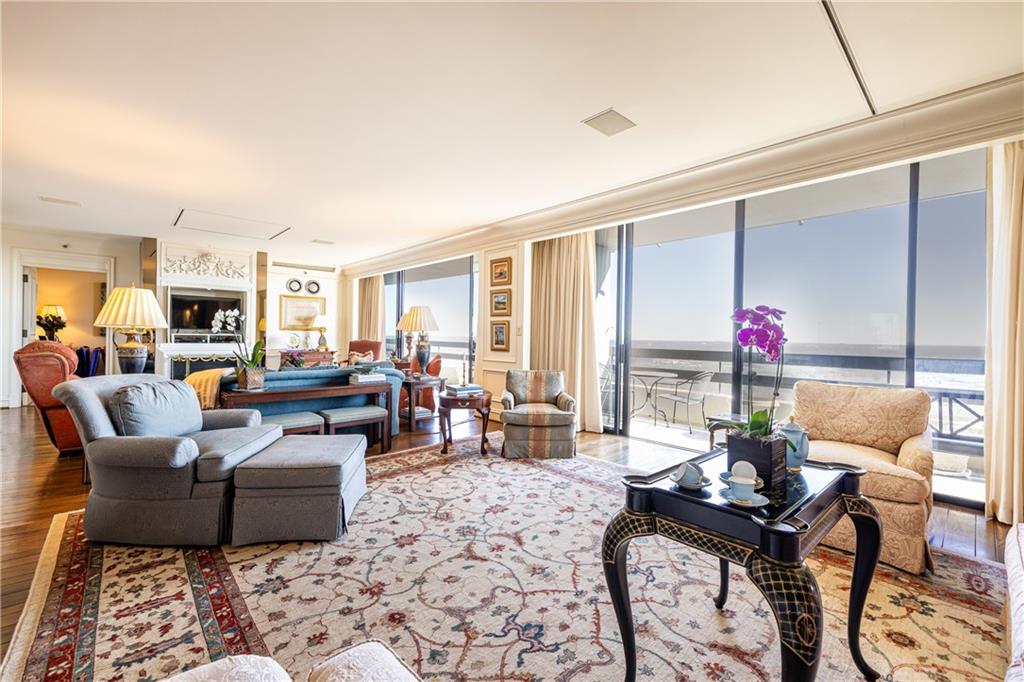 2660 Peachtree Rd #37G Atlanta, GA 30305