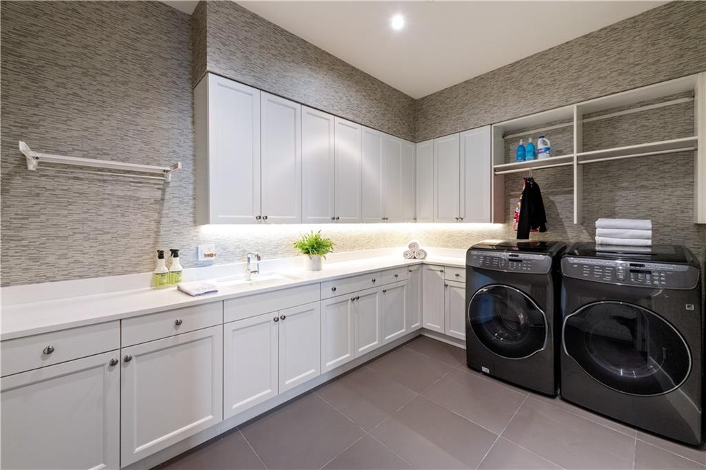 3630 Peachtree Rd #3401 Atlanta, GA 30326