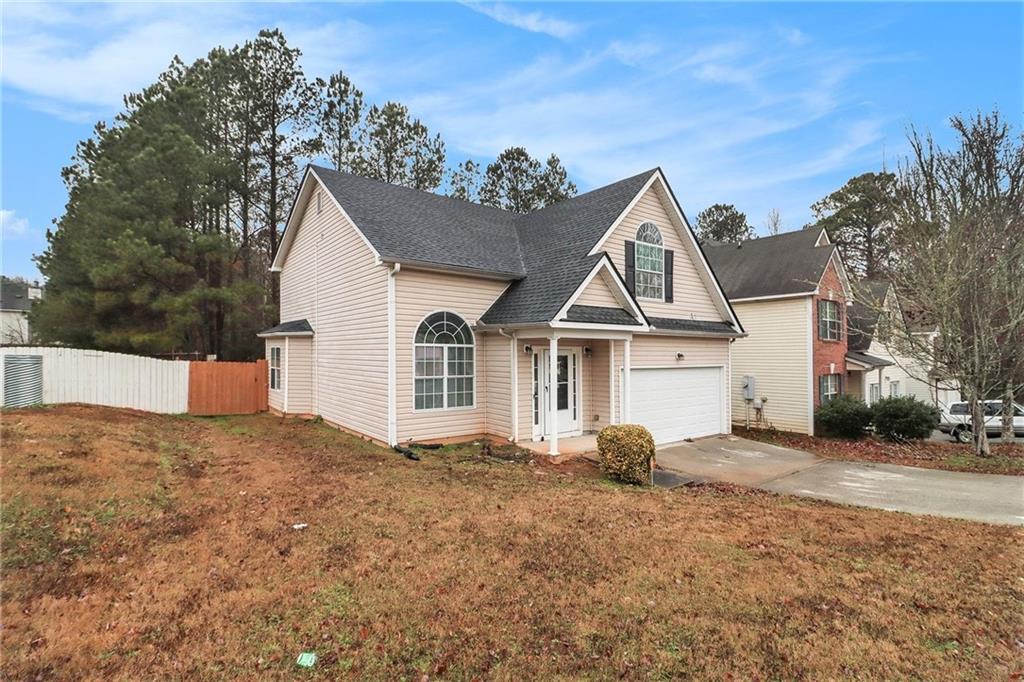 5863 Three Lks Dr Atlanta, GA 30349