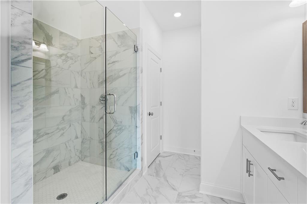 2822 Evanshire Ave #111 Duluth, GA 30096