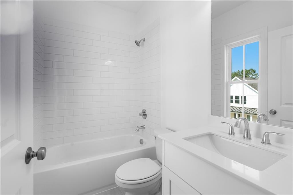 2822 Evanshire Ave #111 Duluth, GA 30096