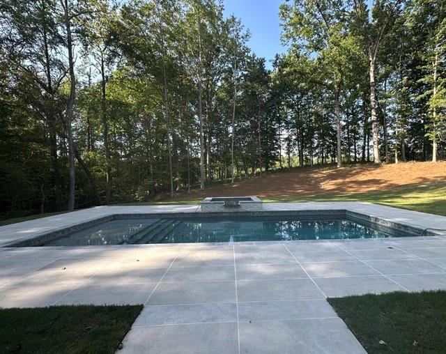 241 TRADITIONS Dr Alpharetta, GA 30004 241 TRADITIONS Dr Alpharetta, GA 30004