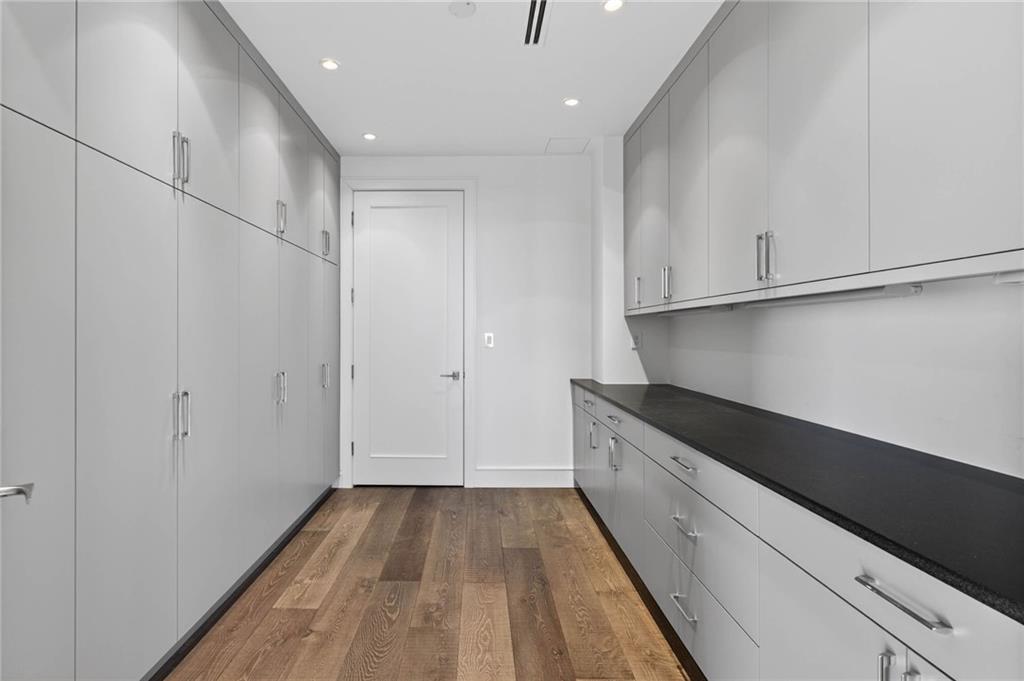 3376 Peachtree Rd #57  58 Atlanta, GA 30326