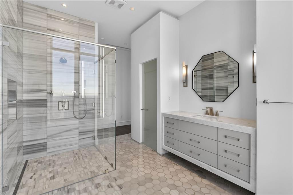 3376 Peachtree Rd #57  58 Atlanta, GA 30326