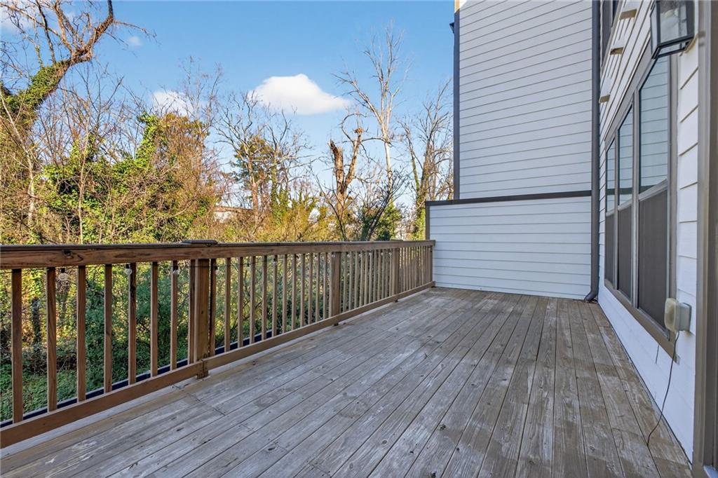 1134 Ansel Ln Atlanta, GA 30318