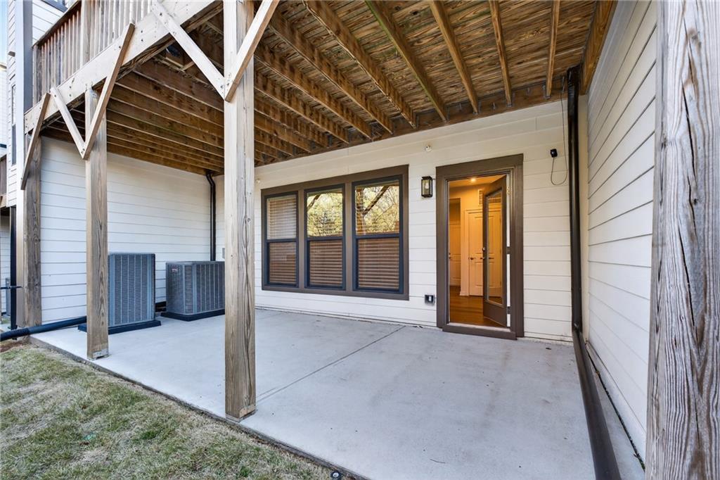 1134 Ansel Ln Atlanta, GA 30318