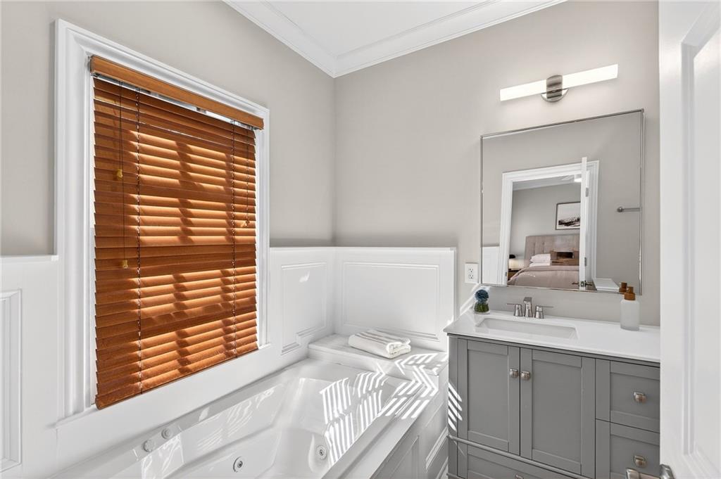 774 Piedmont Ave #12A Atlanta, GA 30308