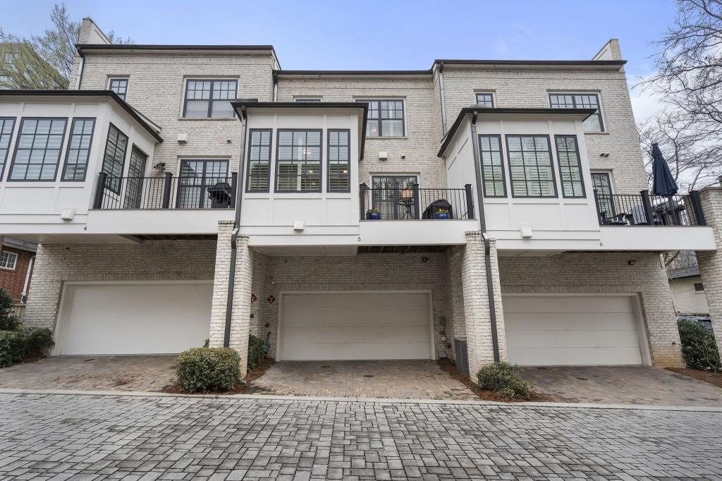 18 Peachtree Ave #5 Atlanta, GA 30305