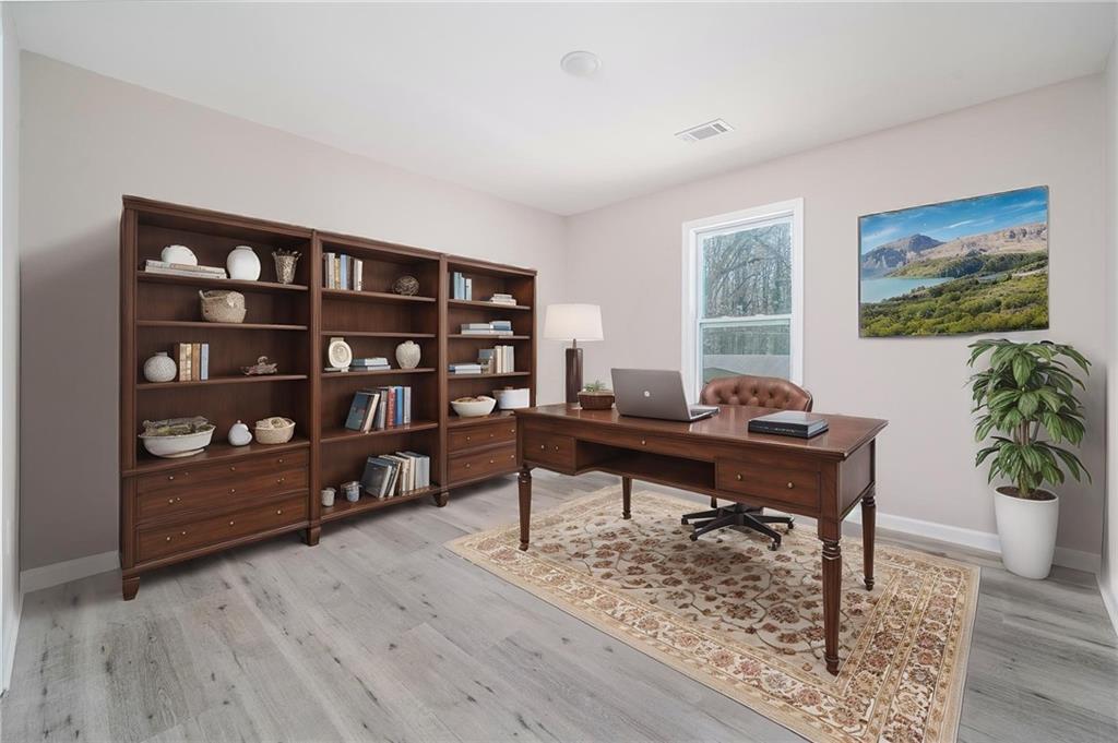 665 S Eugenia Pl Atlanta, GA 30318