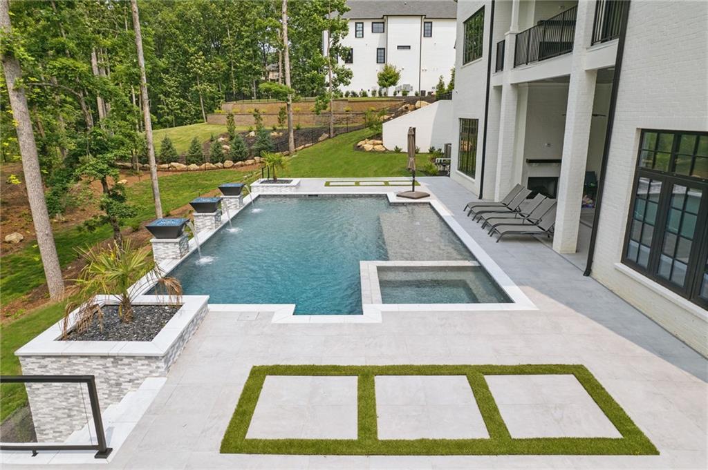245 Traditions Dr Alpharetta, GA 30004 245 Traditions Dr Alpharetta, GA 30004