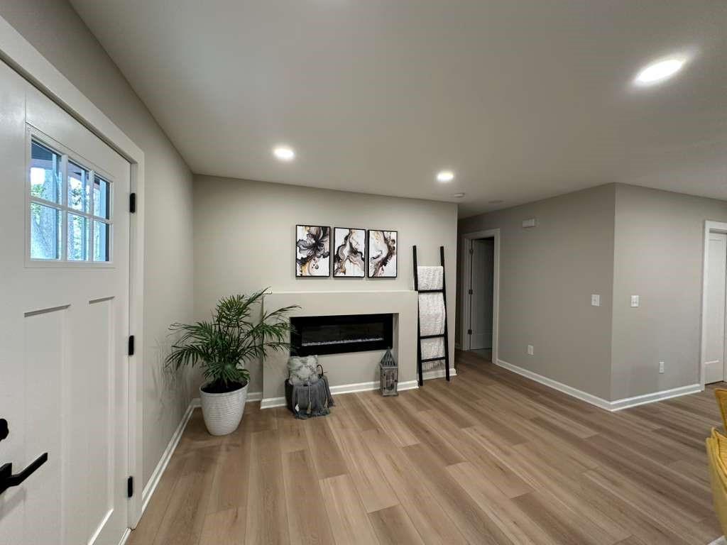 6376 Hollywood Dr Forest Park, GA 30297