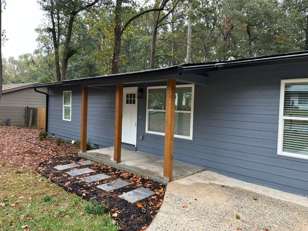 6376 Hollywood Dr Forest Park, GA 30297