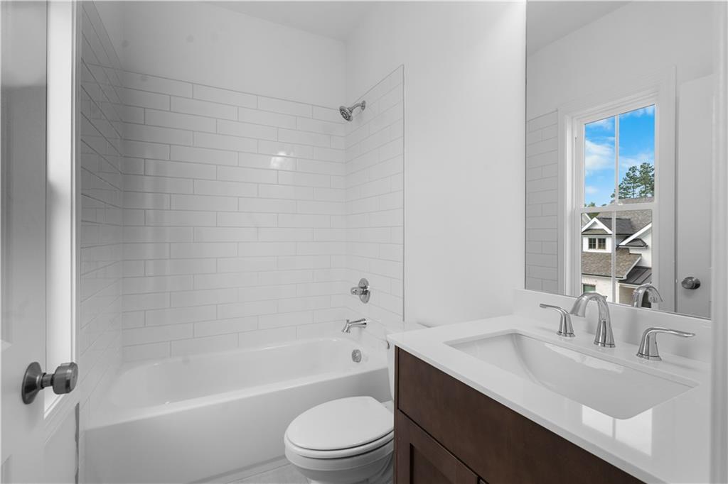 2772 Evanshire Ave #106 Duluth, GA 30096