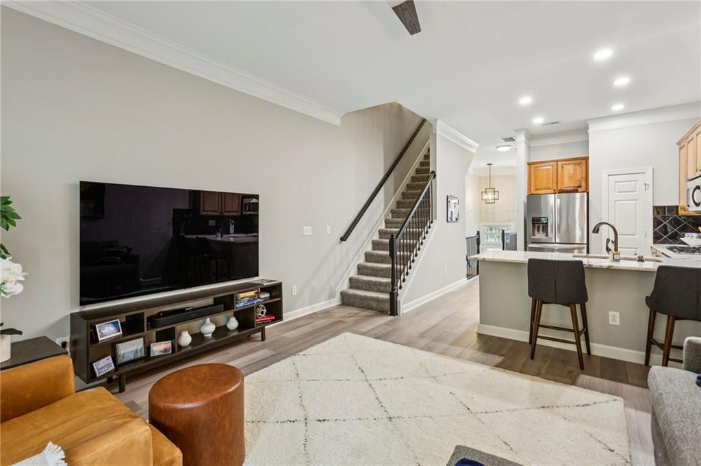 1972 Cobblestone Cir Atlanta, GA 30319