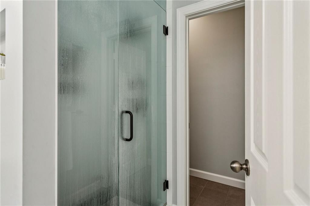 1972 Cobblestone Cir Atlanta, GA 30319