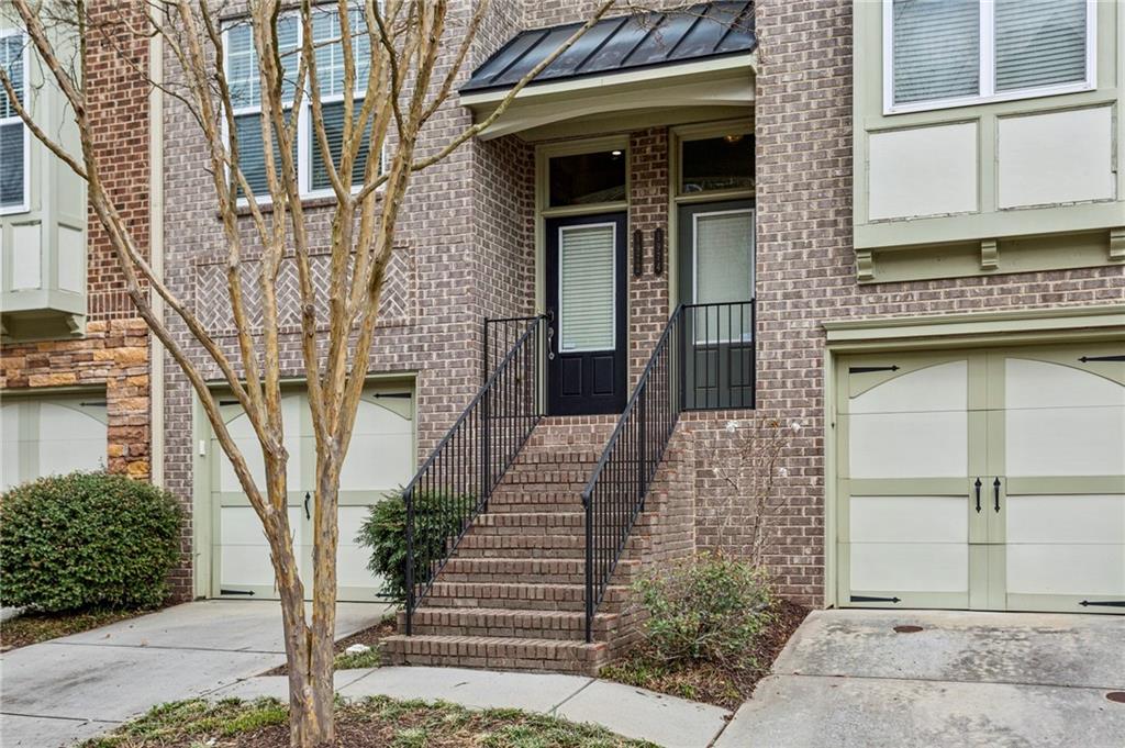 1972 Cobblestone Cir Atlanta, GA 30319
