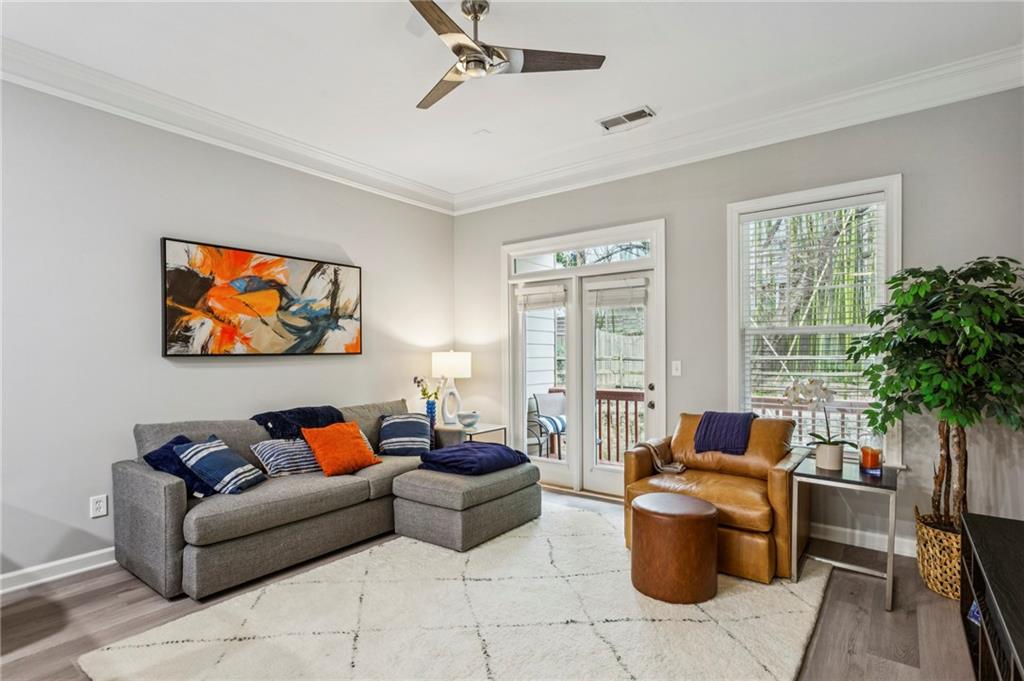 1972 Cobblestone Cir Atlanta, GA 30319