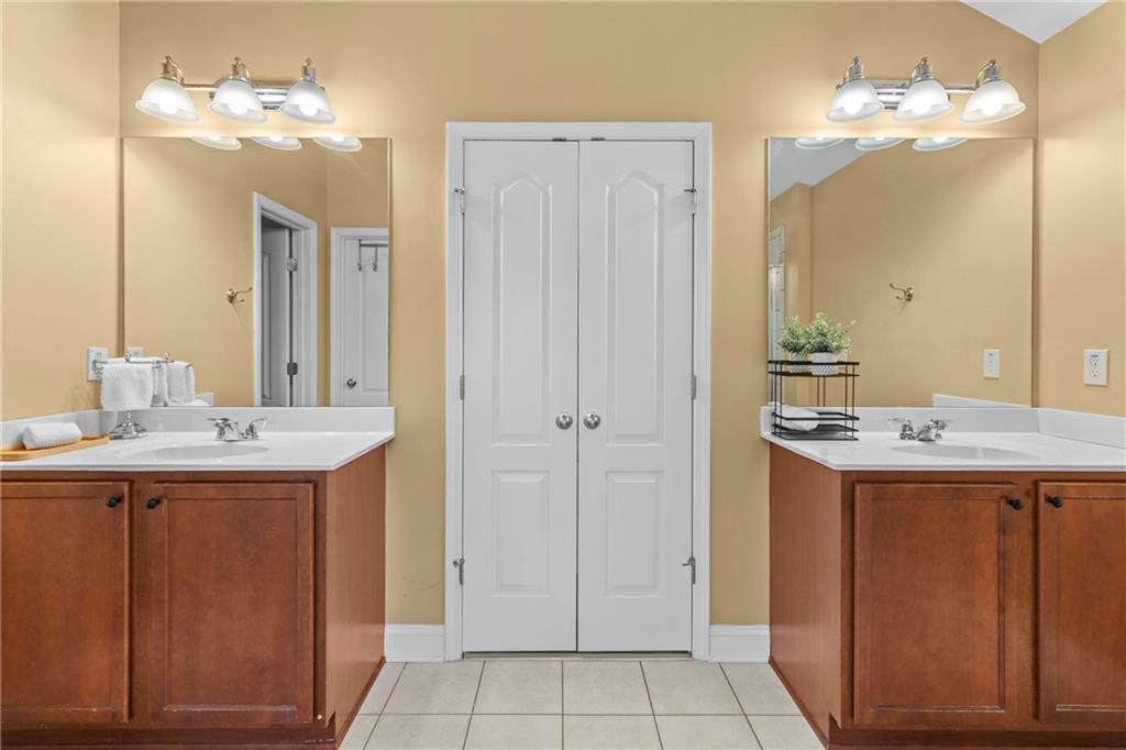 2382 Harpers Way Duluth, GA 30097