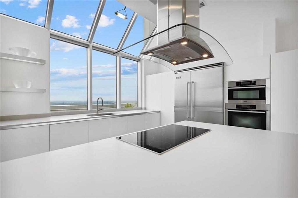 2828 Peachtree Rd #P 3300 Atlanta, GA 30305