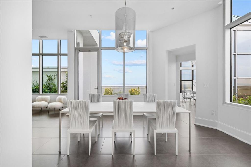 2828 Peachtree Rd #P 3300 Atlanta, GA 30305