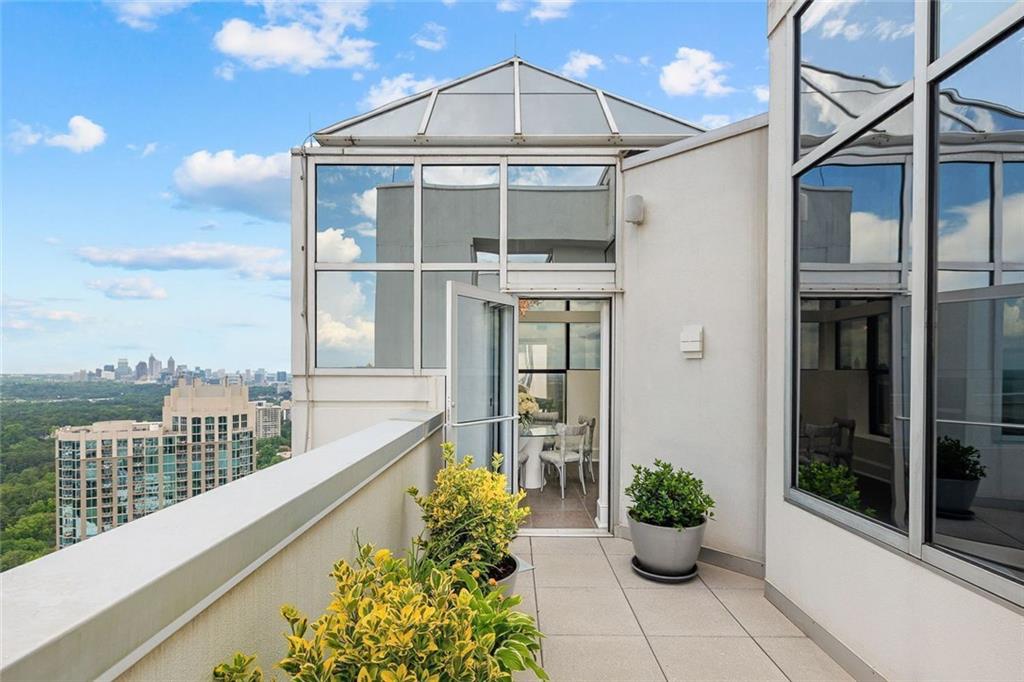 2828 Peachtree Rd #P 3300 Atlanta, GA 30305